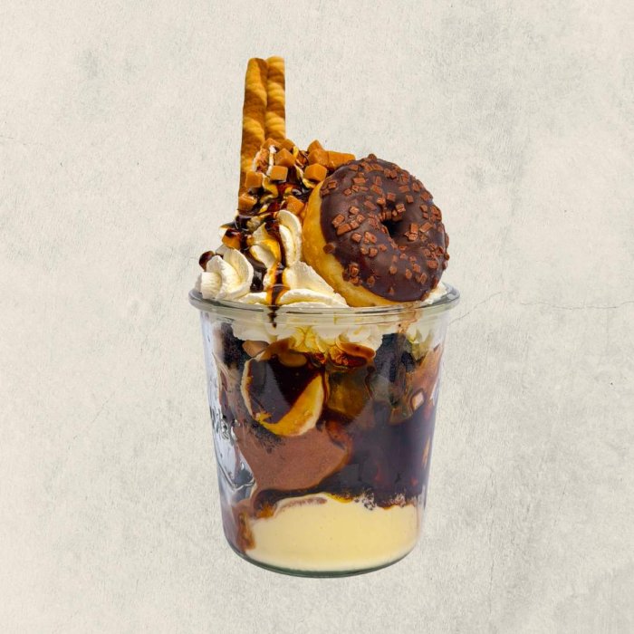 Karamellás brownie kehely - atyák kedvence